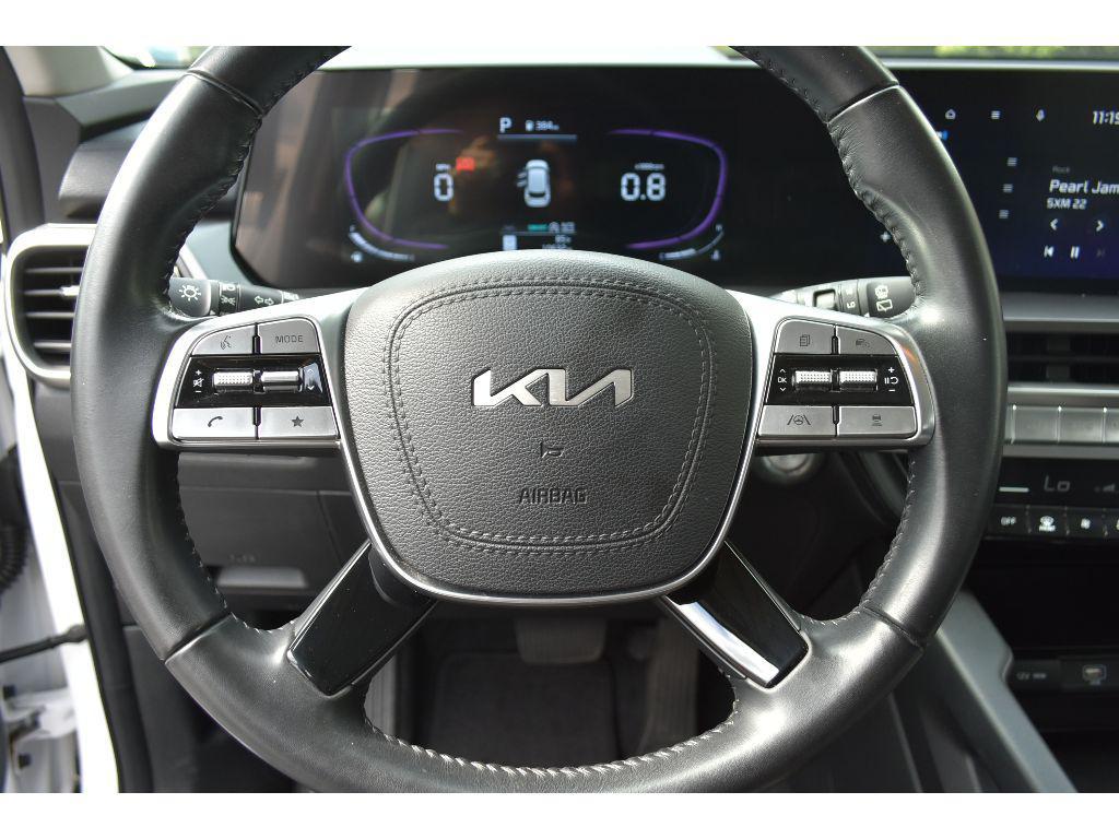 used 2024 Kia Telluride car, priced at $33,456