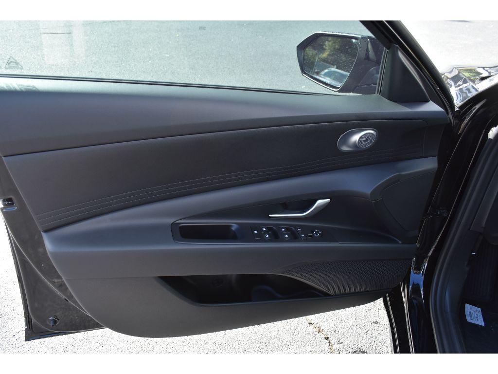 new 2026 Hyundai ELANTRA HEV car, priced at $27,360