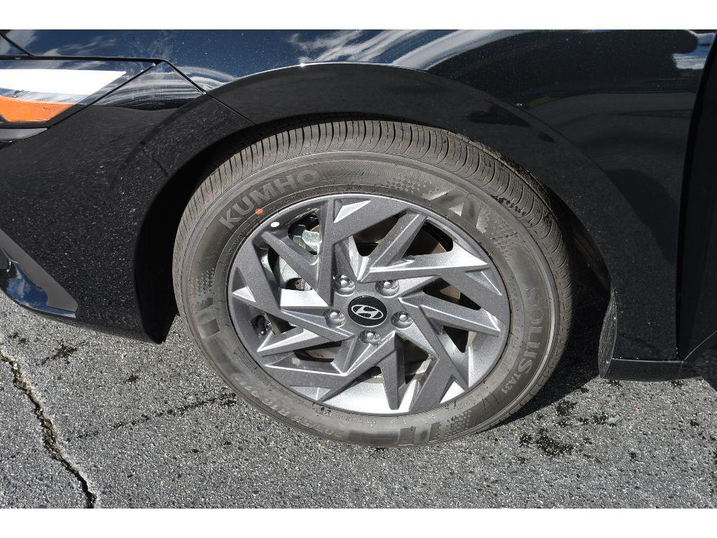 new 2026 Hyundai ELANTRA HEV car, priced at $27,360