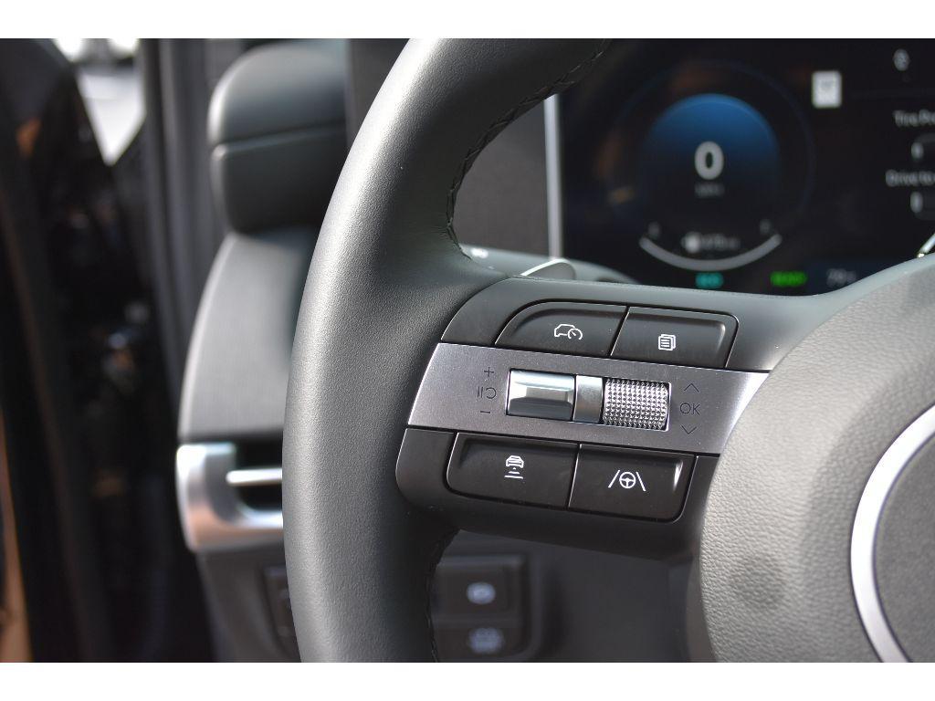 new 2025 Hyundai TUCSON Hybrid car, priced at $37,642