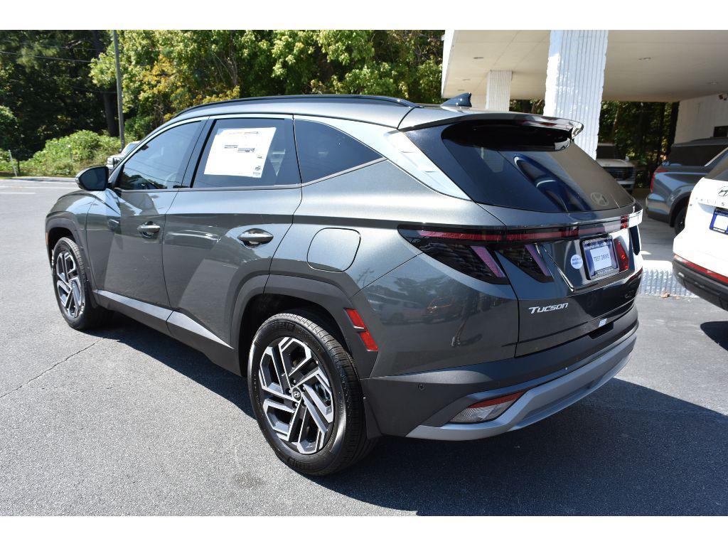 new 2025 Hyundai TUCSON Hybrid car, priced at $42,262