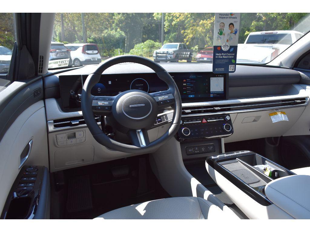 new 2025 Hyundai TUCSON Hybrid car, priced at $42,262