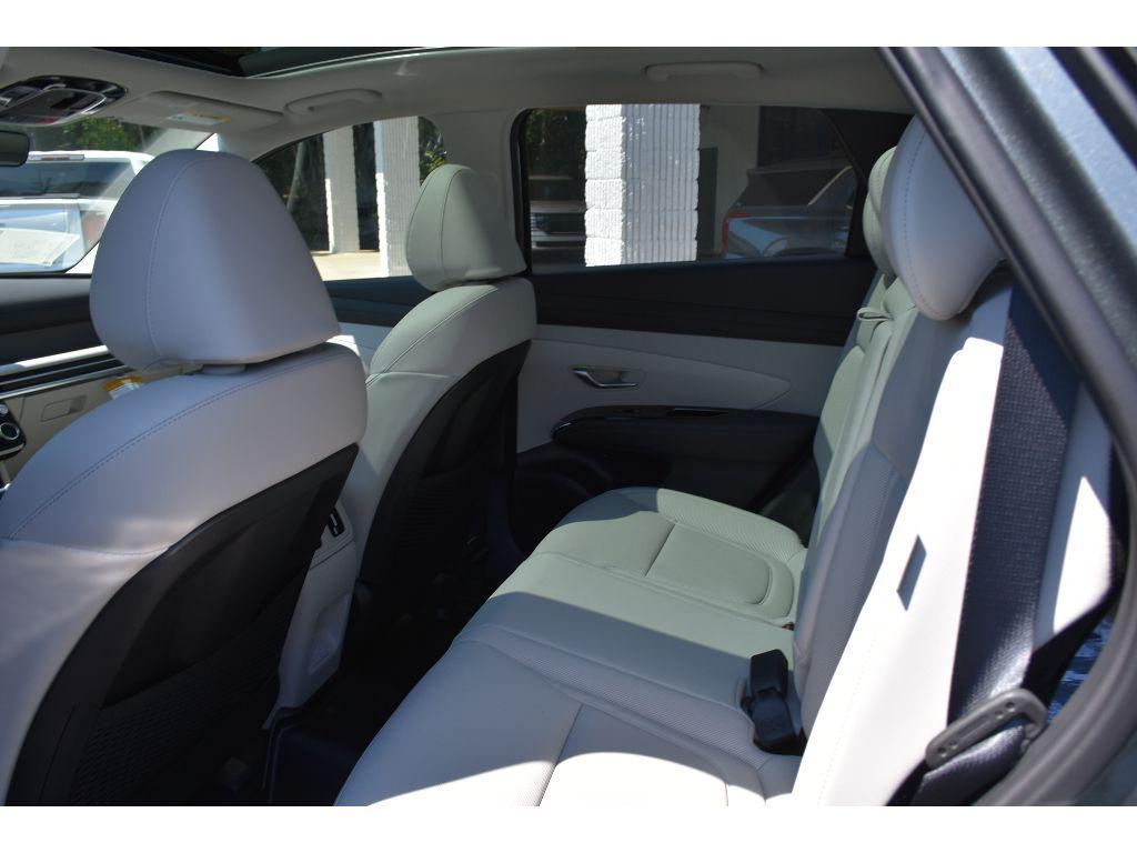 new 2025 Hyundai TUCSON Hybrid car, priced at $42,262