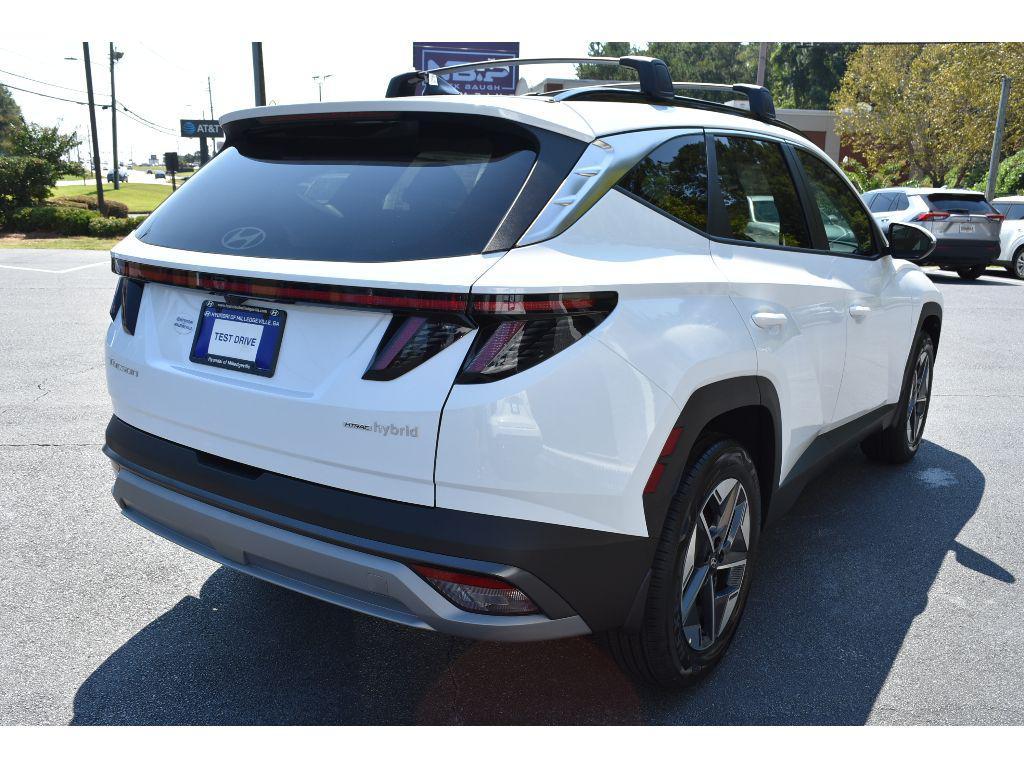 new 2025 Hyundai TUCSON Hybrid car, priced at $38,214