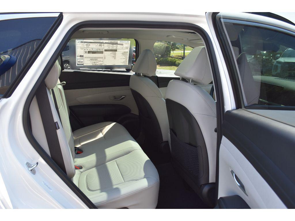 new 2025 Hyundai TUCSON Hybrid car, priced at $38,214
