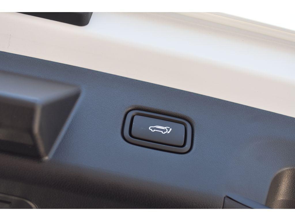 new 2025 Hyundai TUCSON Hybrid car, priced at $38,214