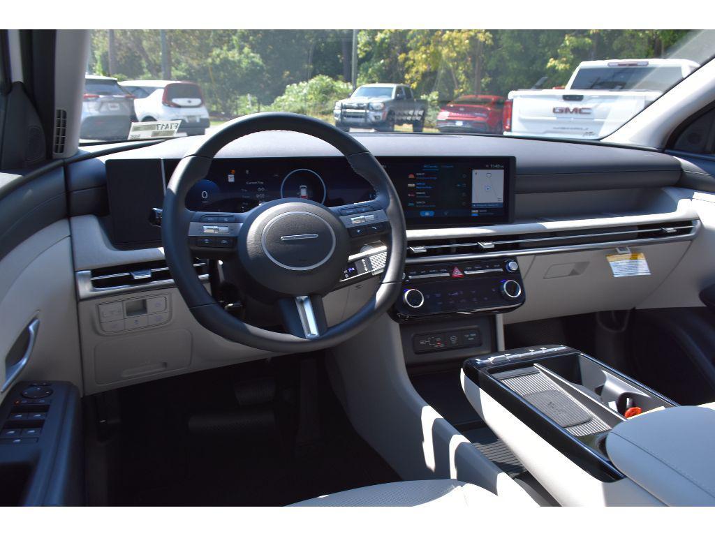 new 2025 Hyundai TUCSON Hybrid car, priced at $38,214