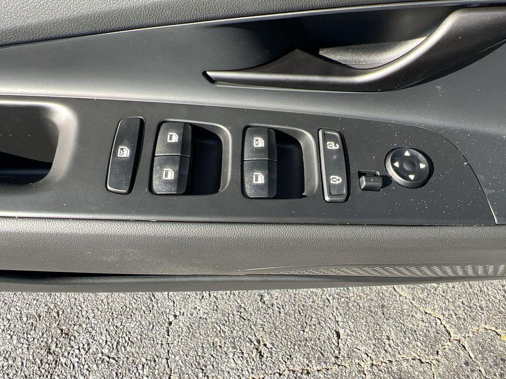 new 2025 Hyundai ELANTRA HEV car, priced at $23,760