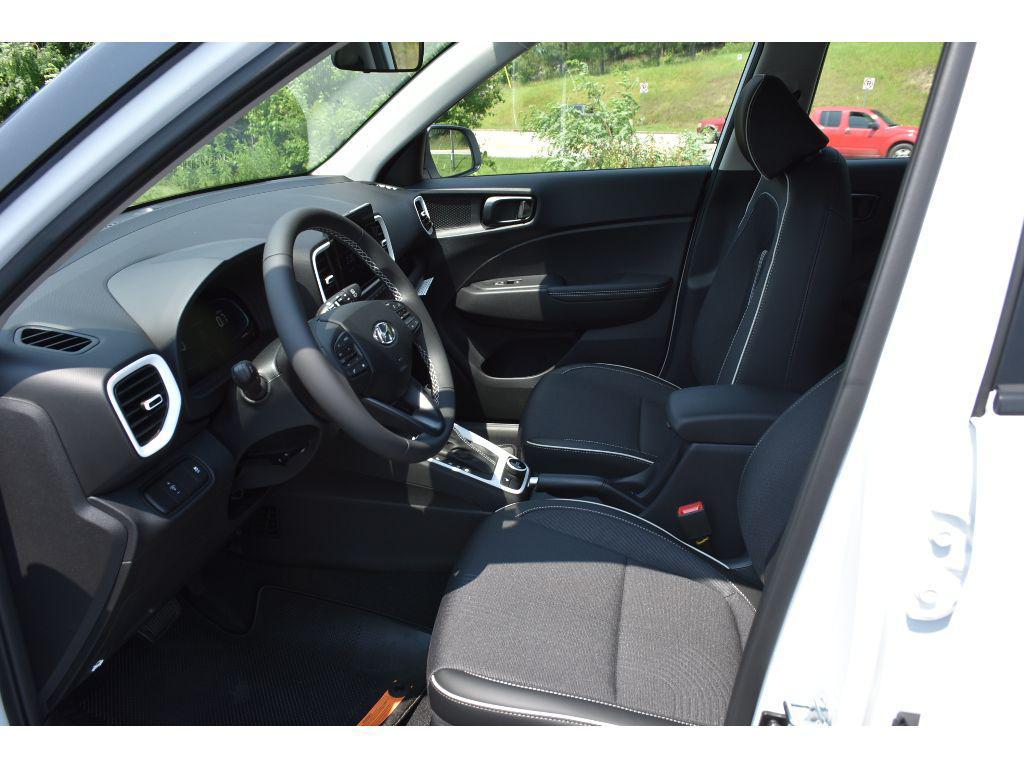 new 2025 Hyundai Venue car, priced at $21,550