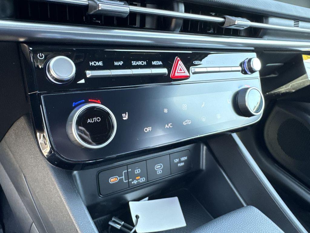 new 2025 Hyundai SANTA CRUZ car, priced at $28,815