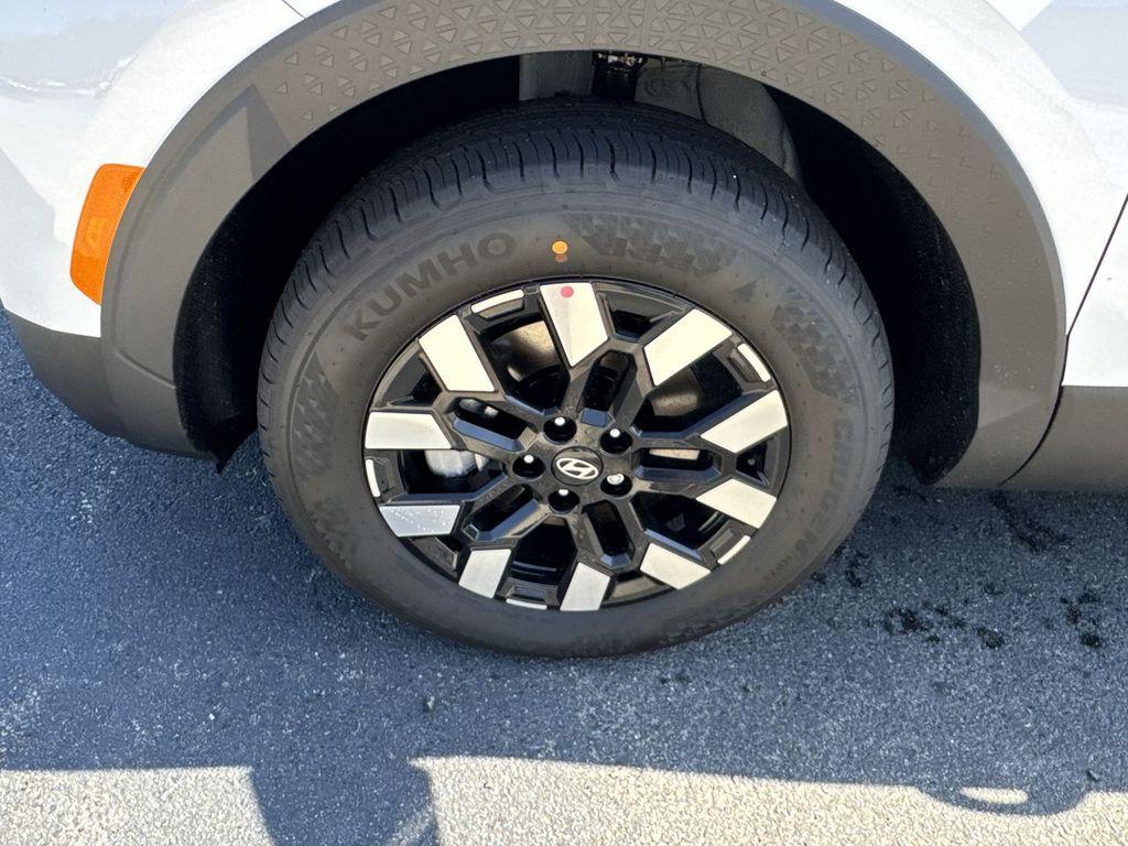 new 2025 Hyundai SANTA CRUZ car, priced at $28,815