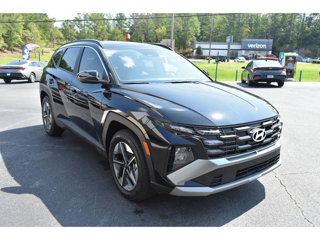 new 2025 Hyundai Tucson car, priced at $32,017