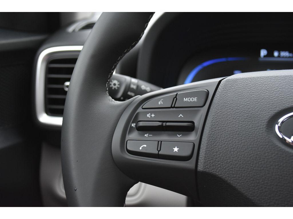 new 2025 Hyundai Venue car, priced at $24,522