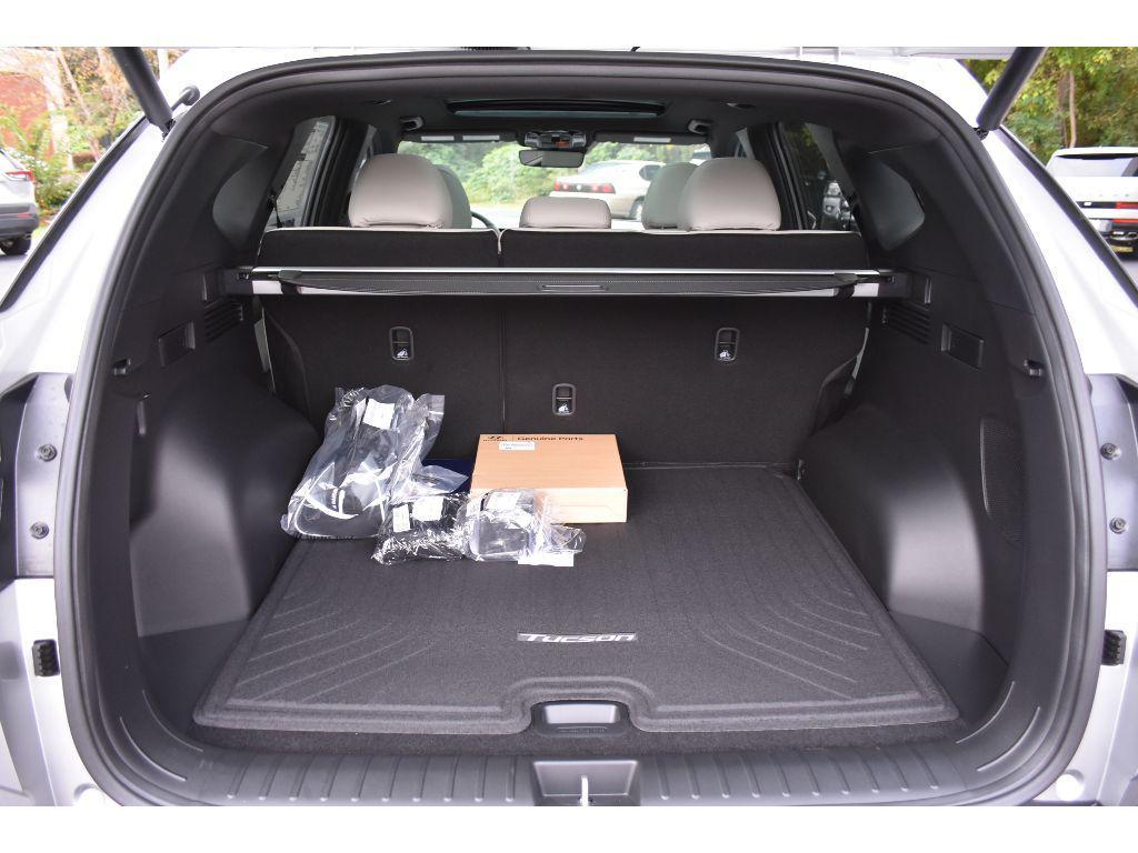 new 2026 Hyundai Tucson car, priced at $41,935