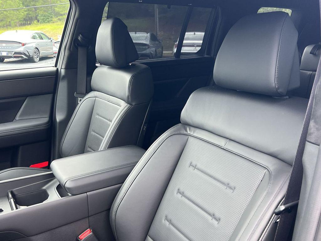 new 2024 Hyundai Santa Fe car, priced at $45,467