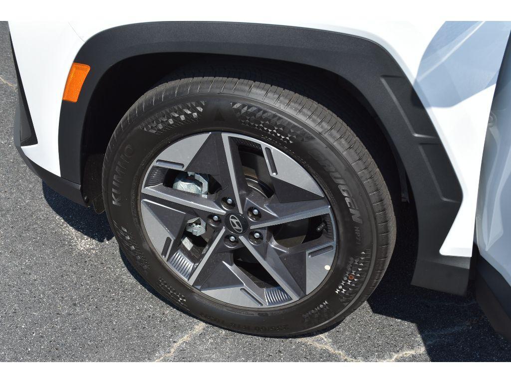 new 2025 Hyundai Tucson car, priced at $34,881