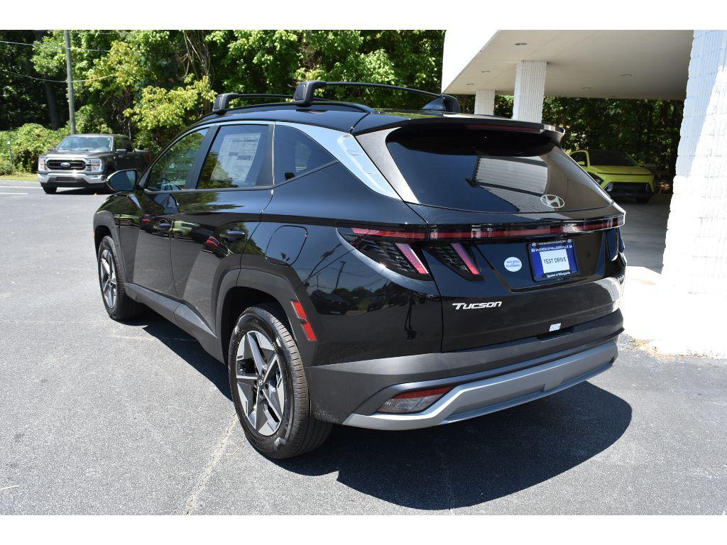 new 2025 Hyundai TUCSON Hybrid car, priced at $37,793