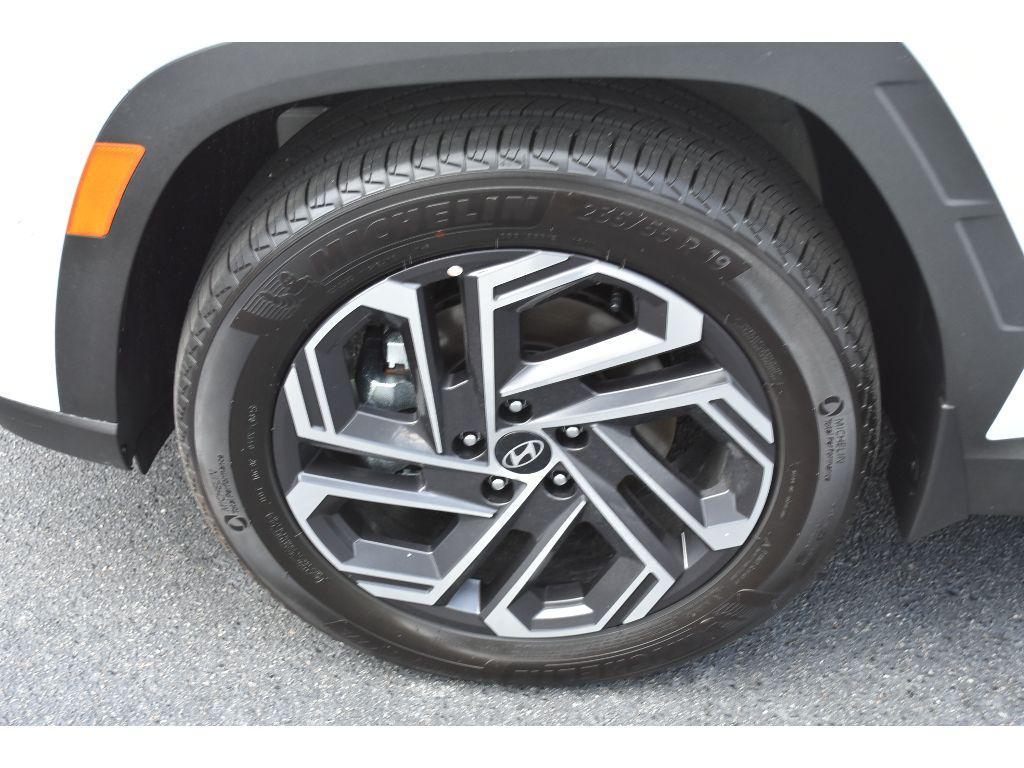 new 2025 Hyundai TUCSON Hybrid car, priced at $42,732