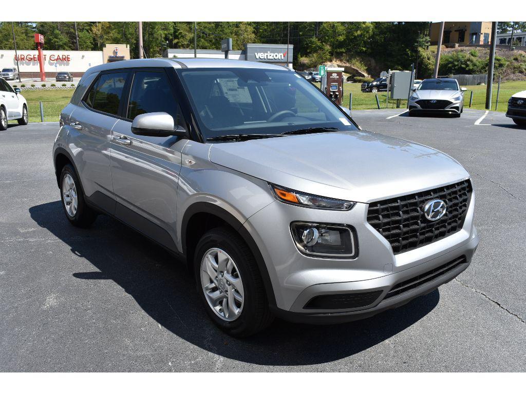 new 2025 Hyundai Venue car, priced at $22,065