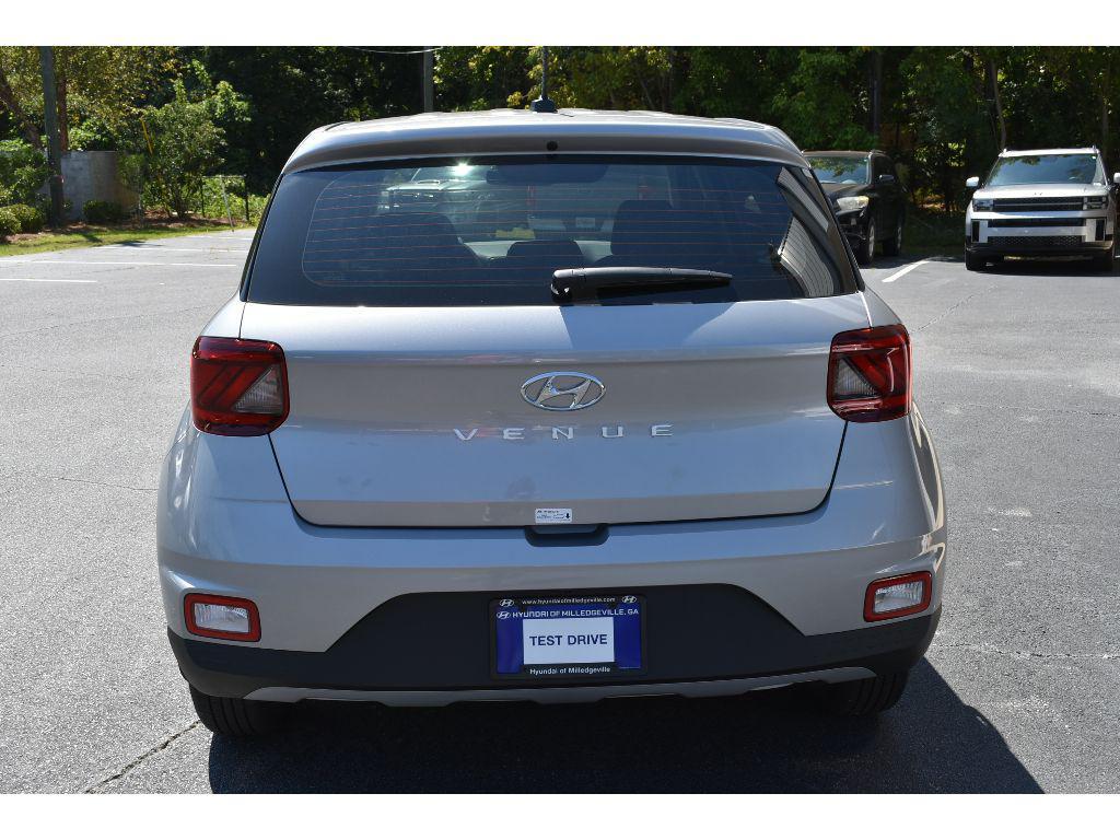 new 2025 Hyundai Venue car, priced at $22,065