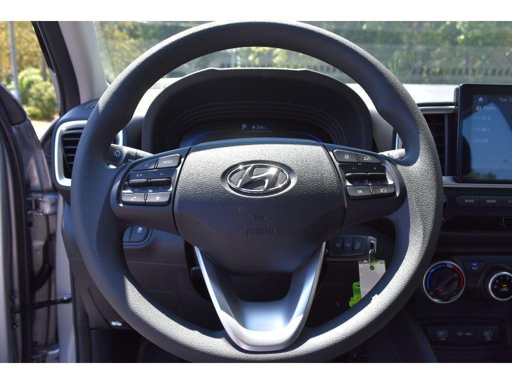 new 2025 Hyundai Venue car, priced at $22,065