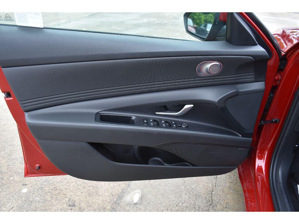 new 2025 Hyundai Elantra car, priced at $29,035