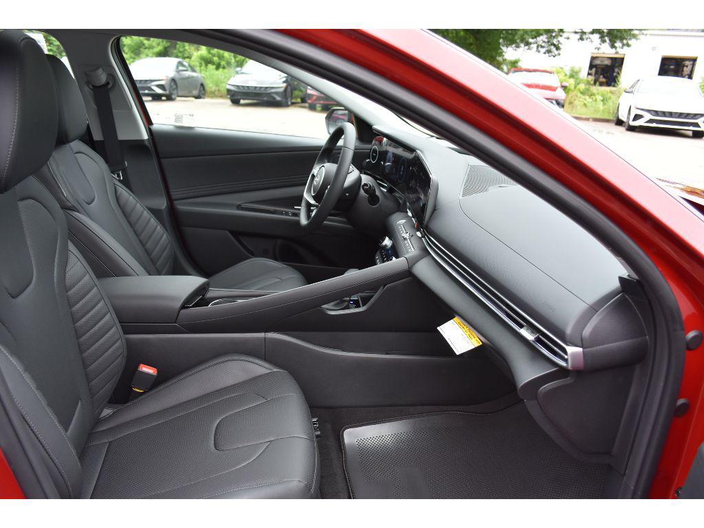 new 2025 Hyundai Elantra car, priced at $29,035