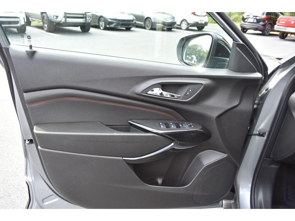 used 2025 Chevrolet Trax car, priced at $22,631