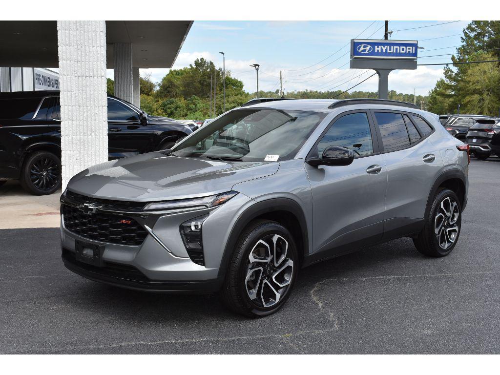 used 2025 Chevrolet Trax car, priced at $22,631