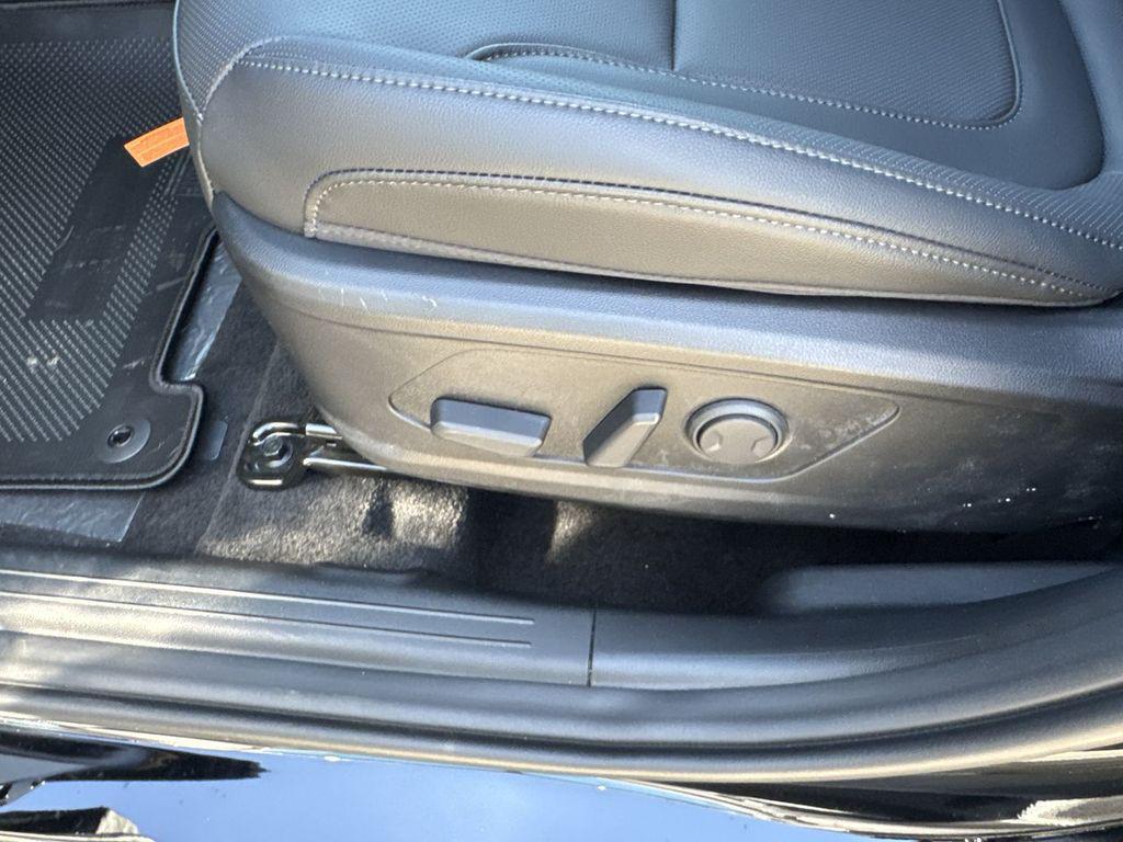 new 2025 Hyundai SANTA CRUZ car, priced at $34,261