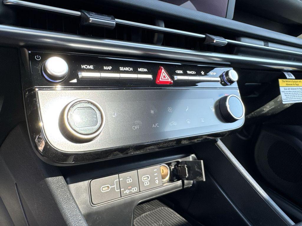 new 2025 Hyundai SANTA CRUZ car, priced at $34,261