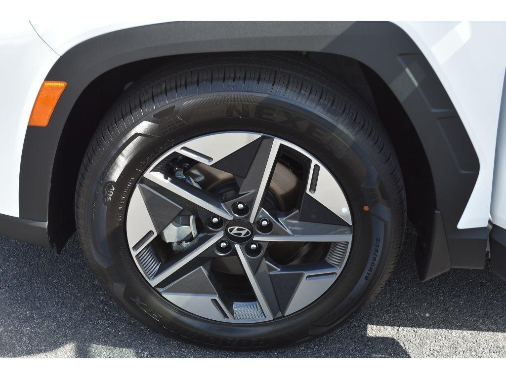 new 2025 Hyundai Tucson car, priced at $34,282