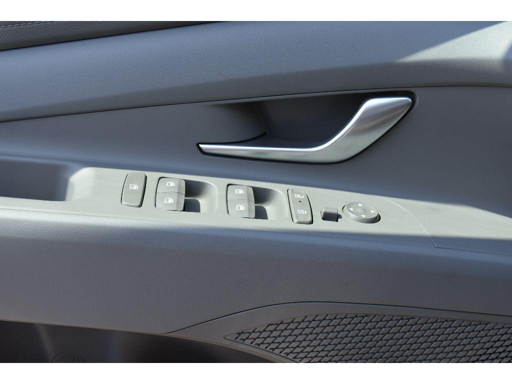 new 2025 Hyundai ELANTRA HEV car, priced at $27,270