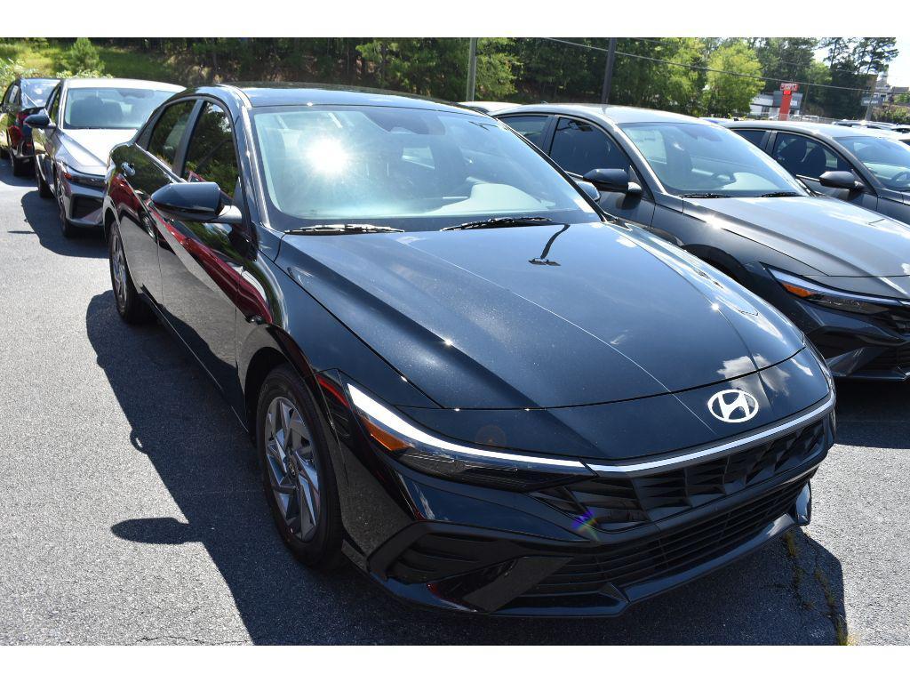 new 2025 Hyundai ELANTRA HEV car, priced at $27,270