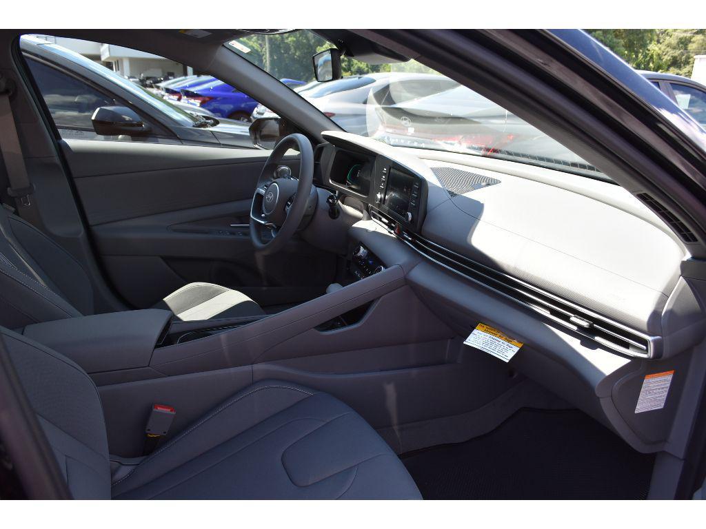 new 2025 Hyundai ELANTRA HEV car, priced at $27,270