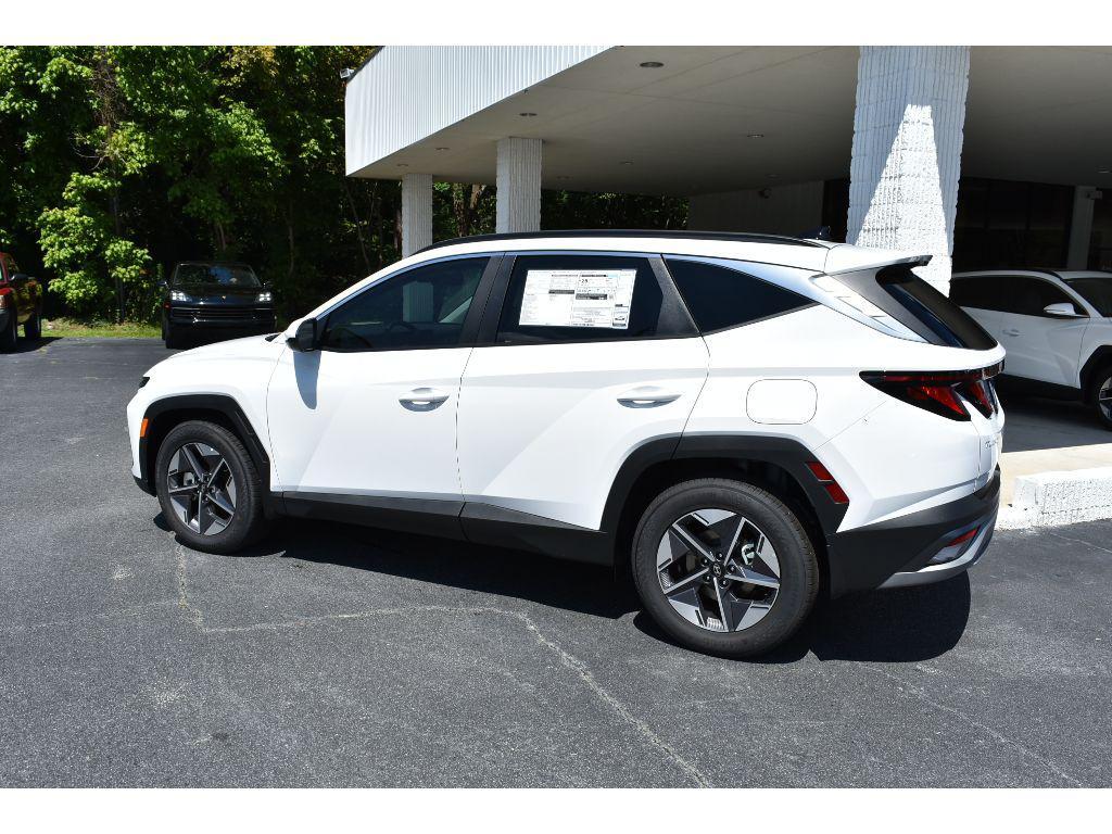 new 2025 Hyundai Tucson car, priced at $32,219