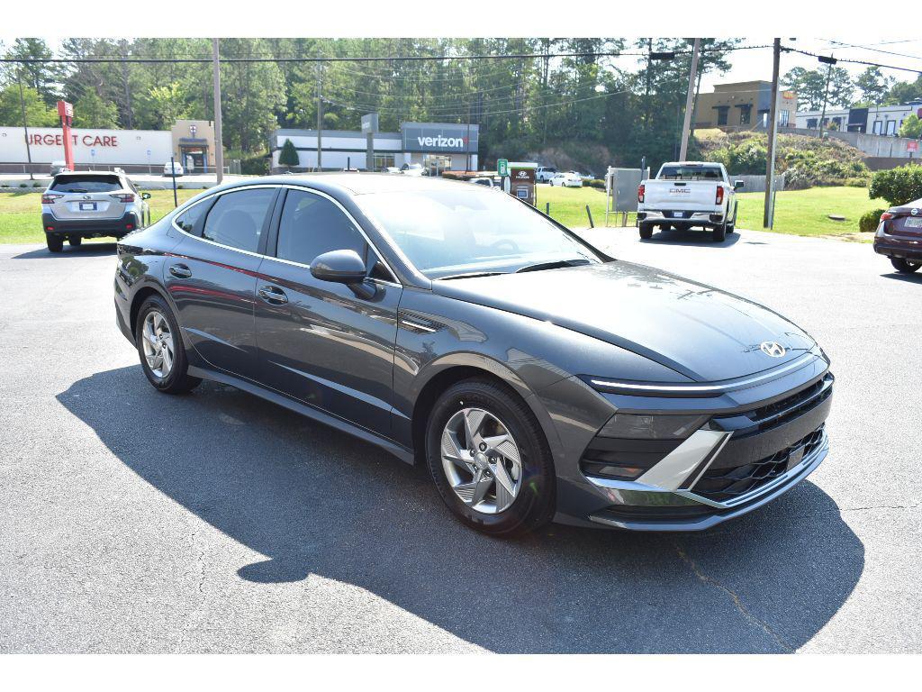 new 2025 Hyundai Sonata car, priced at $23,760