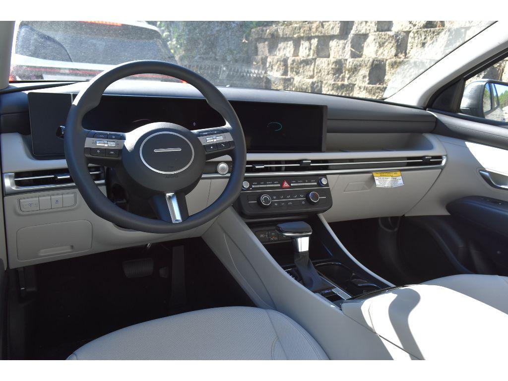 new 2026 Hyundai Tucson car, priced at $32,260