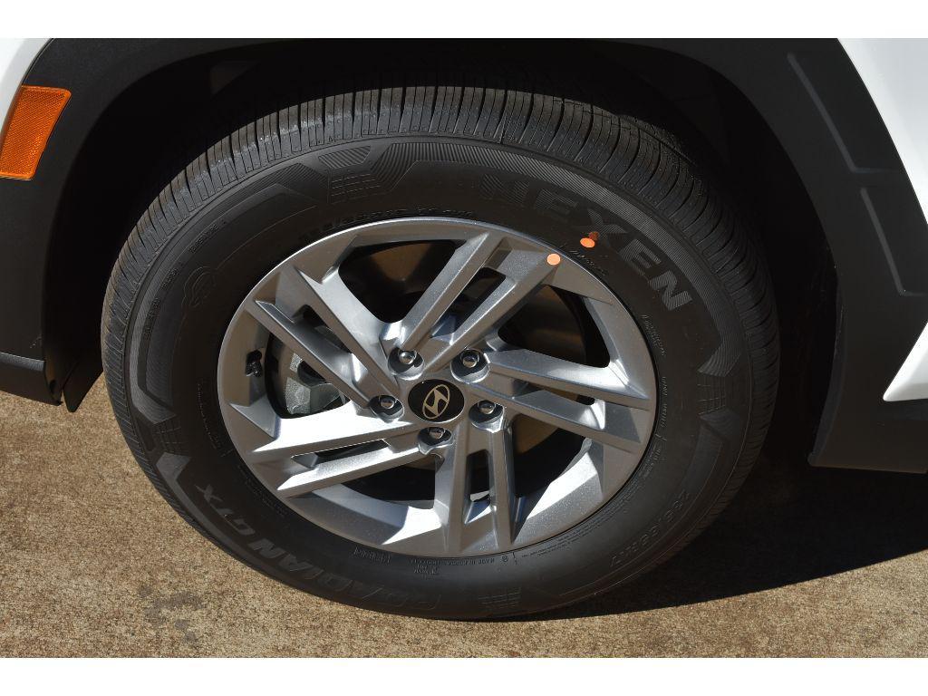 new 2026 Hyundai Tucson car, priced at $32,260