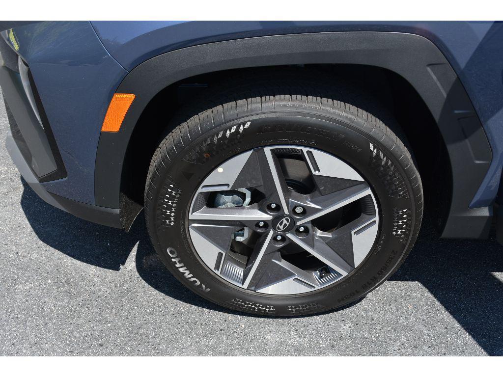 new 2025 Hyundai Tucson car, priced at $33,439