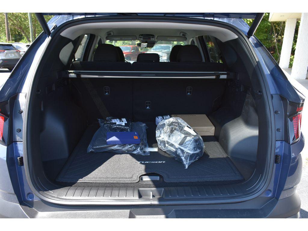 new 2025 Hyundai Tucson car, priced at $33,439