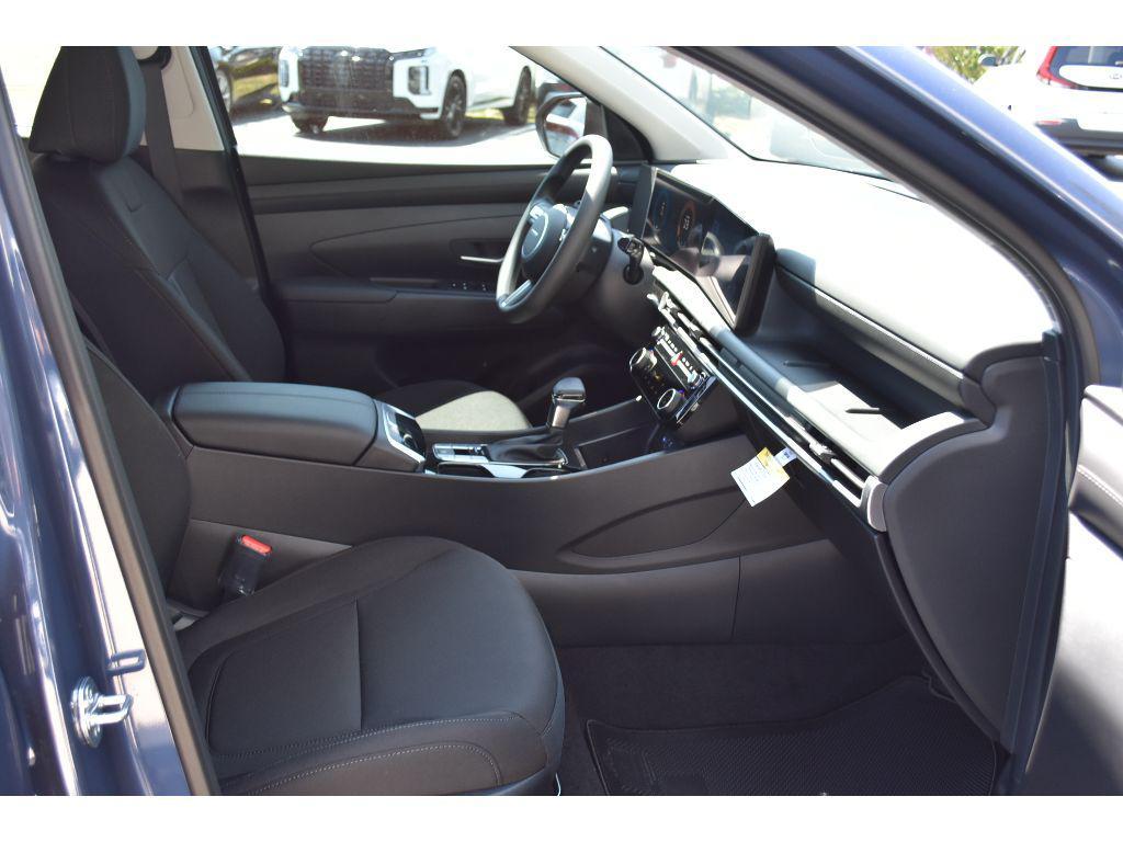 new 2025 Hyundai Tucson car, priced at $33,439