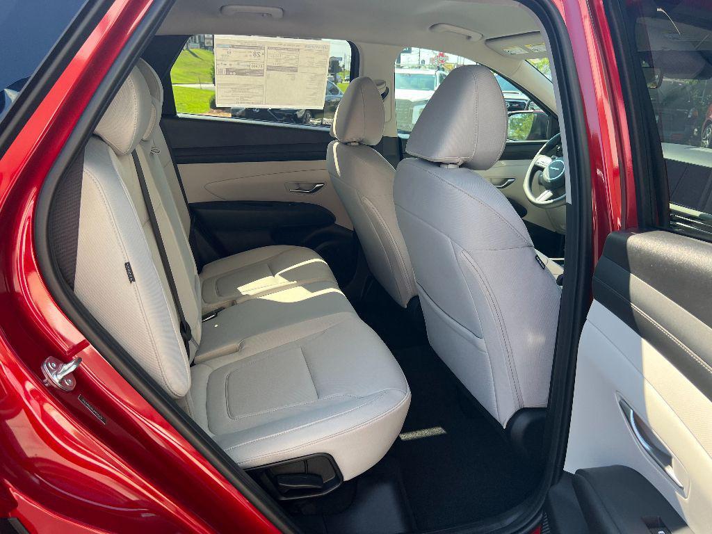 new 2025 Hyundai Tucson car, priced at $32,602