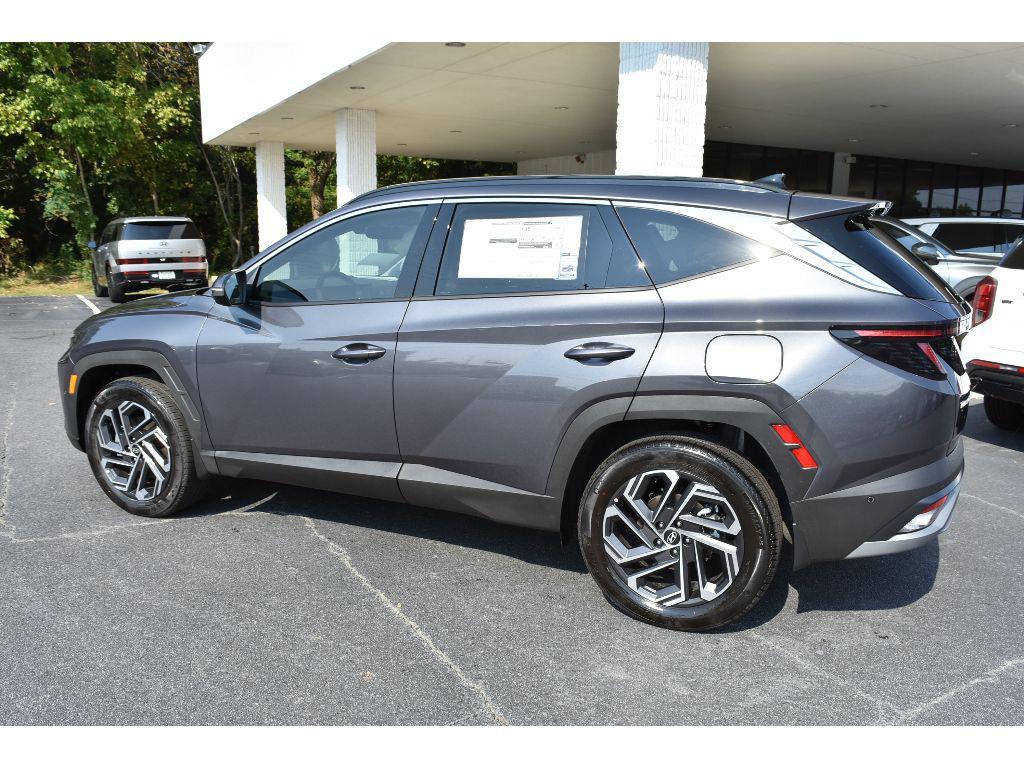 new 2025 Hyundai TUCSON Hybrid car, priced at $42,262