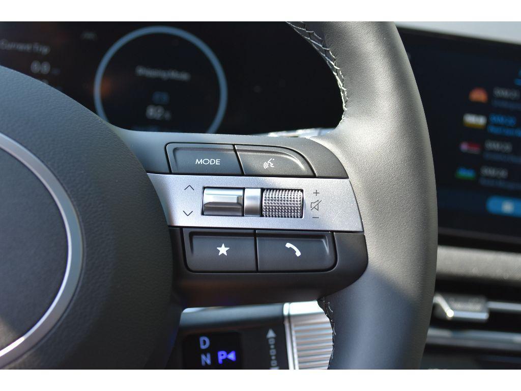 new 2025 Hyundai TUCSON Hybrid car, priced at $42,262