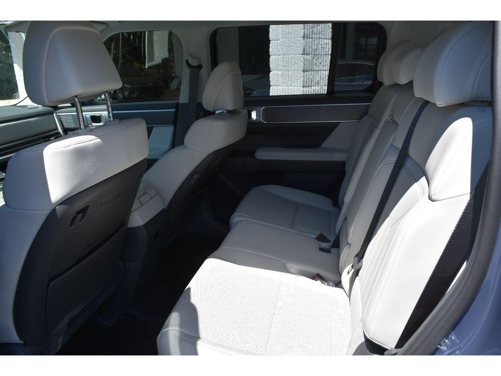 new 2025 Hyundai Santa Fe car, priced at $38,708