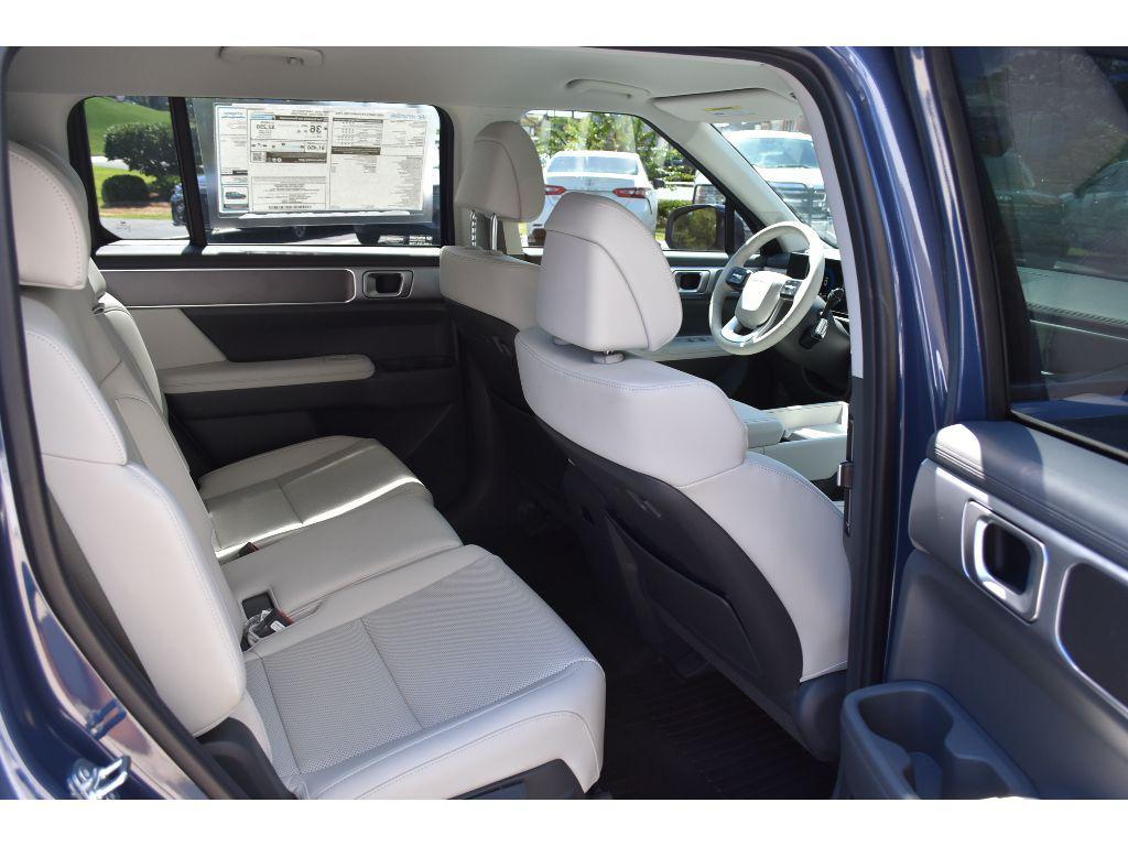 new 2025 Hyundai Santa Fe car, priced at $38,708