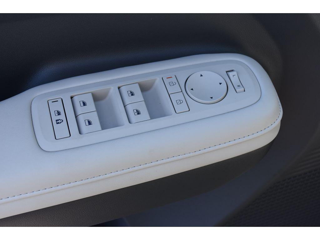 new 2025 Hyundai Santa Fe car, priced at $38,708