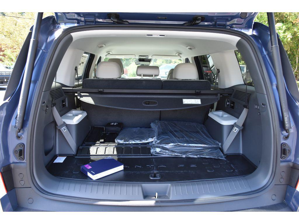 new 2025 Hyundai Santa Fe car, priced at $38,708