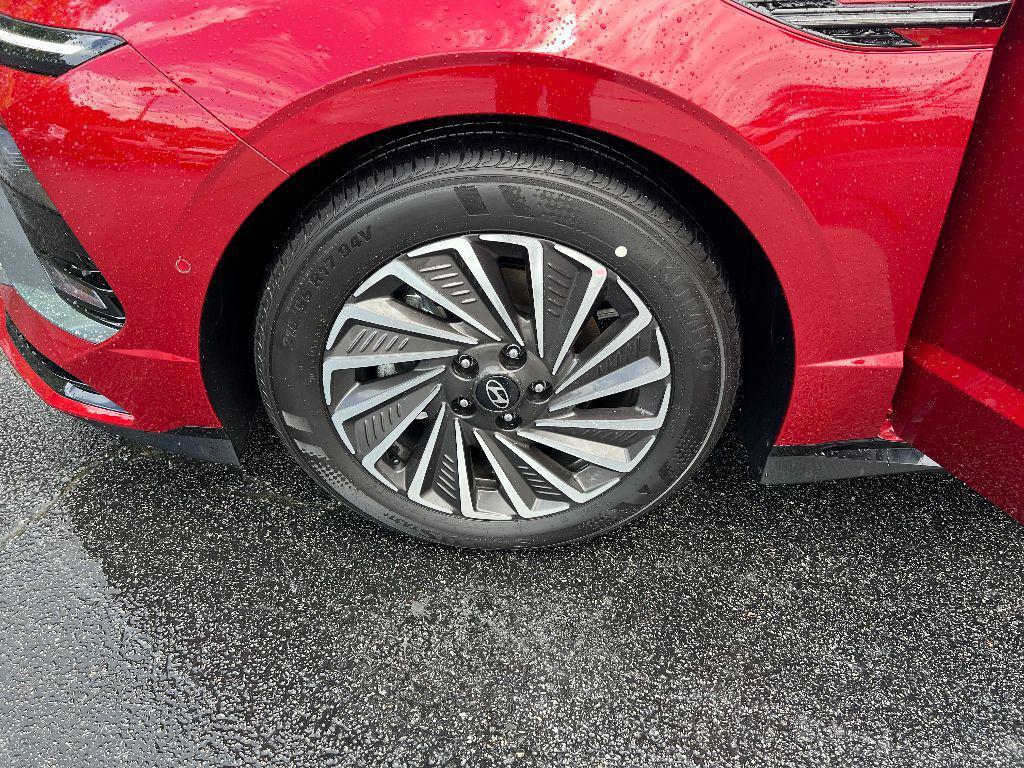 new 2025 Hyundai Sonata Hybrid car, priced at $38,735